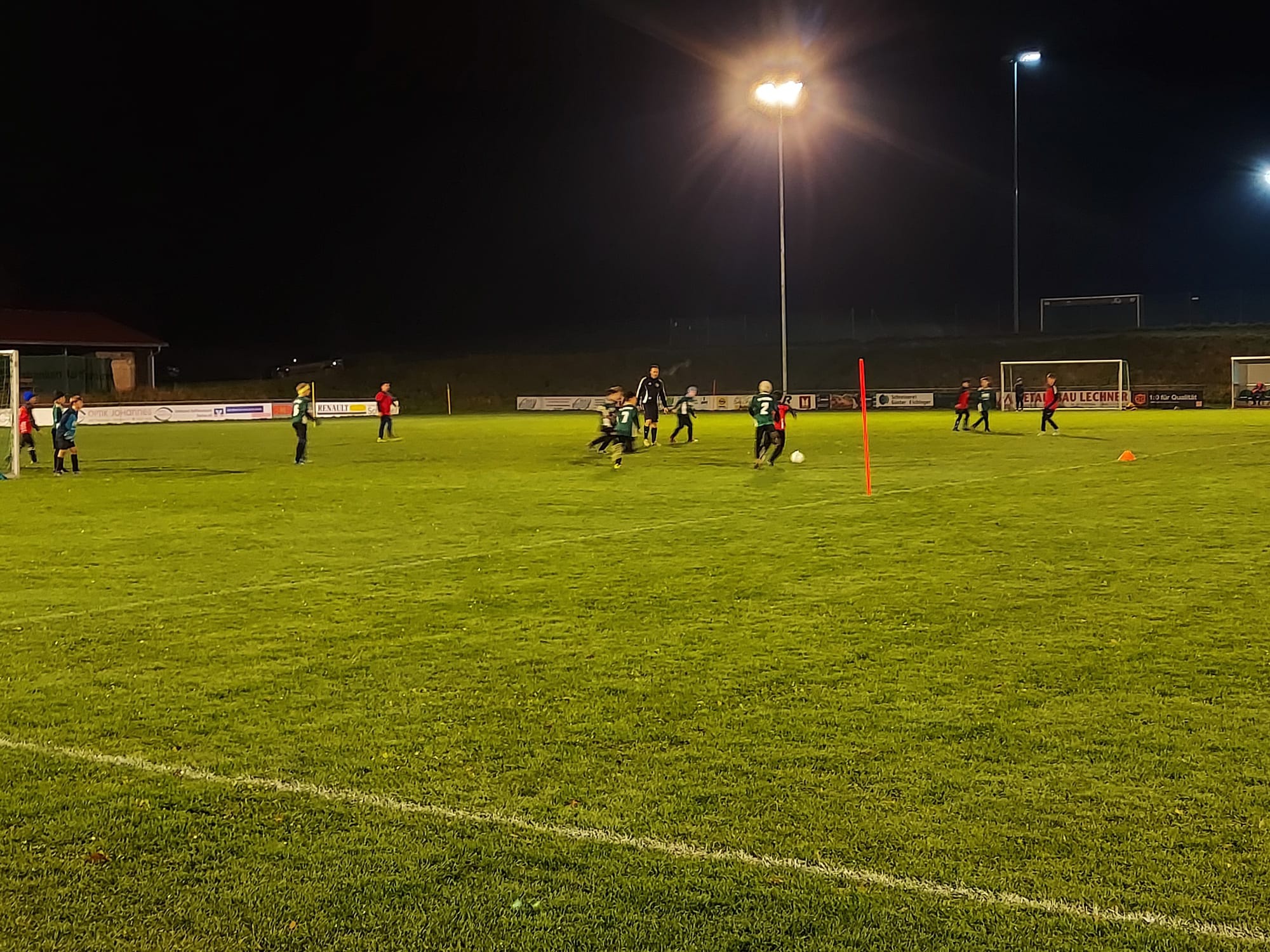 WhatsApp Image 2025-11-17 at 08.24.32