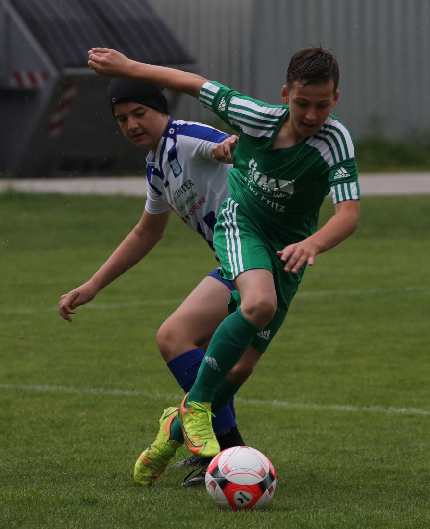 082210_f486ec5d060d4469b45a582b5817facc~mv2.jpg