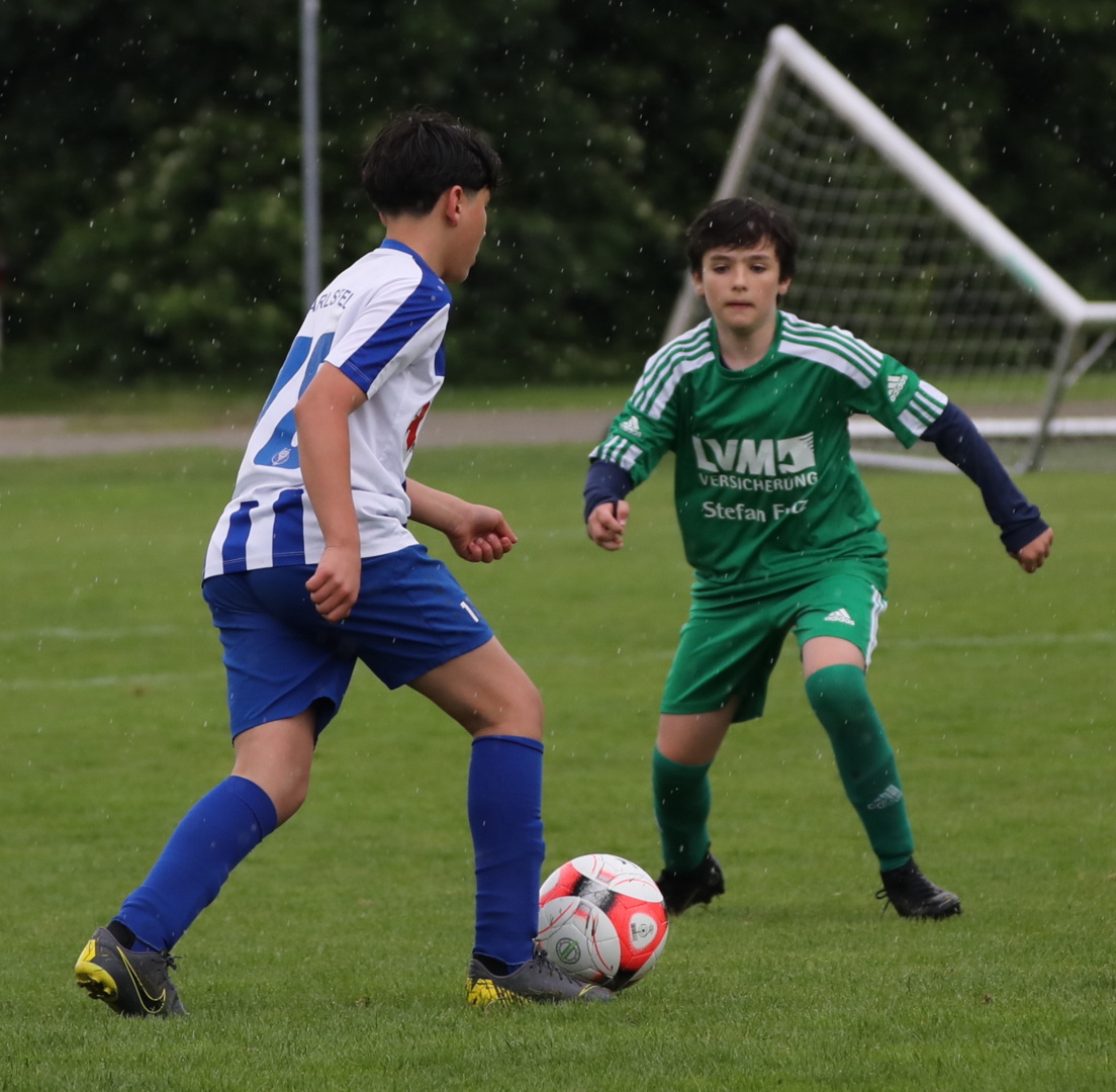 082210_bcf8f4089b1d4708b2e7d91f96785c53~mv2.jpg