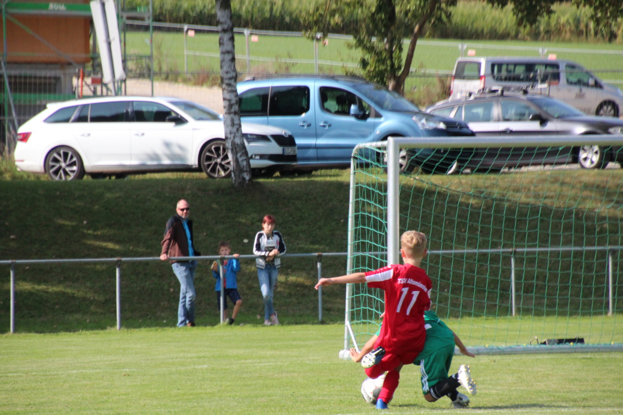 082210_21ba8adfc1aa4bcfb0f471d14819d7a1~mv2.jpg