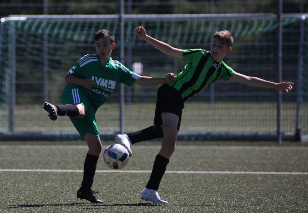 082210_06ec6936b7644c5083cbb372742590c4~mv2.jpg