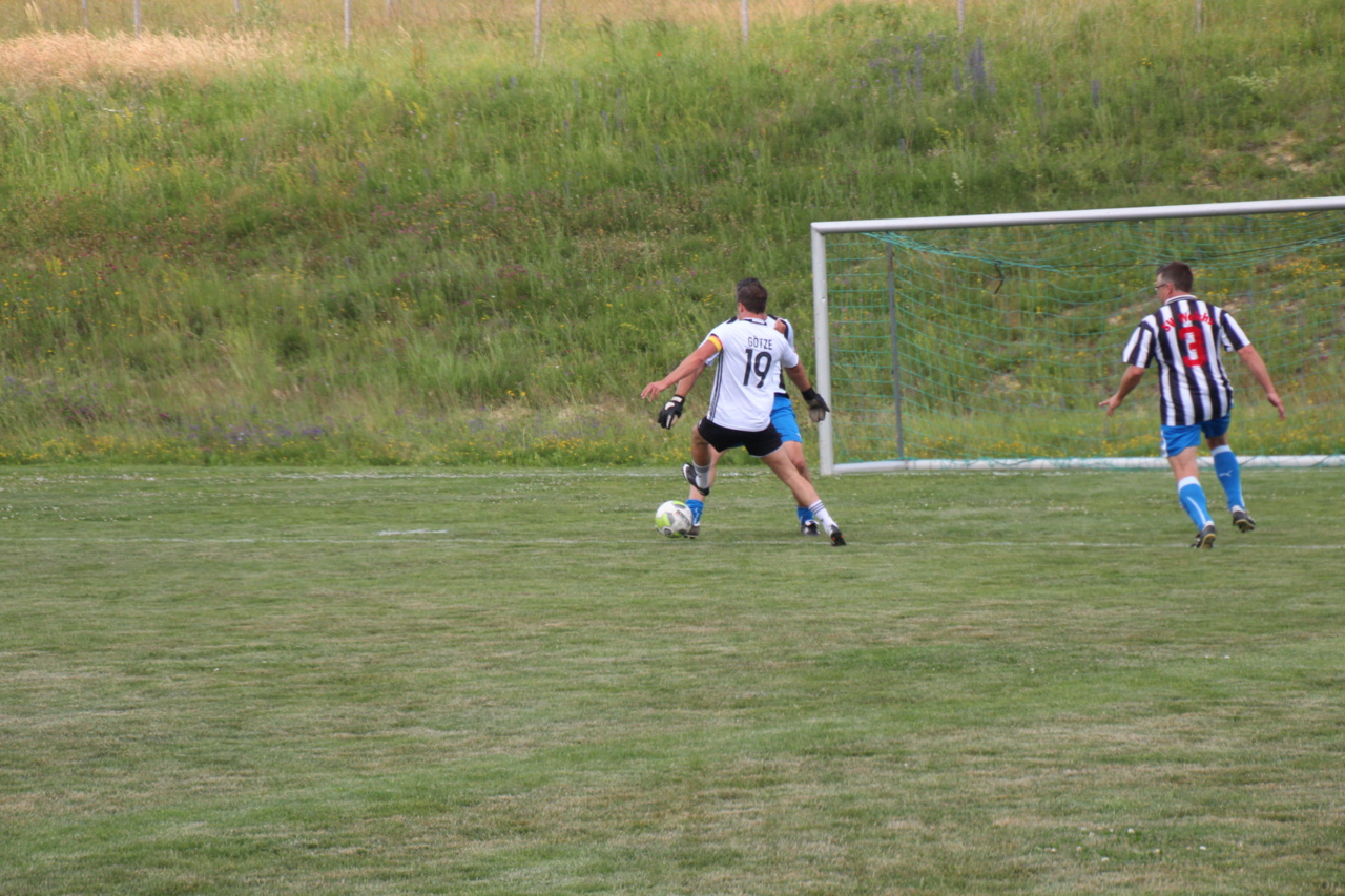 082210_a09a1f12b41a4bdda8f90fcfa2b5a005~mv2_d_5184_3456_s_4_2.jpg