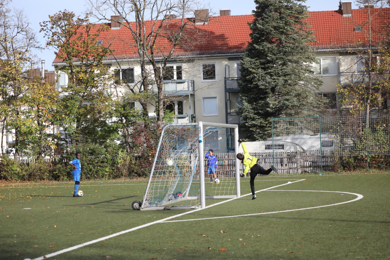 082210_323f65804efc4a09a5b1a8dfc94a7e4c~mv2.jpg
