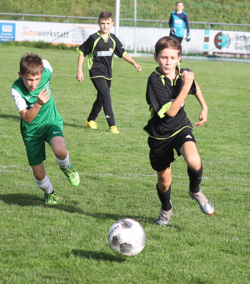 082210_140fbaeddbe44541aa2a36c1e9ddd16d~mv2.jpg