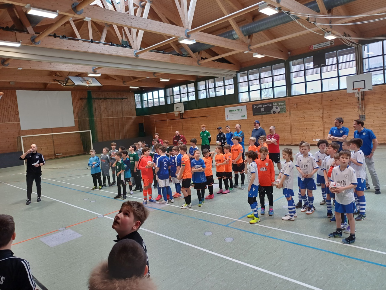 aa15f21b-5bb1-4a2e-97f5-0daa621c6039