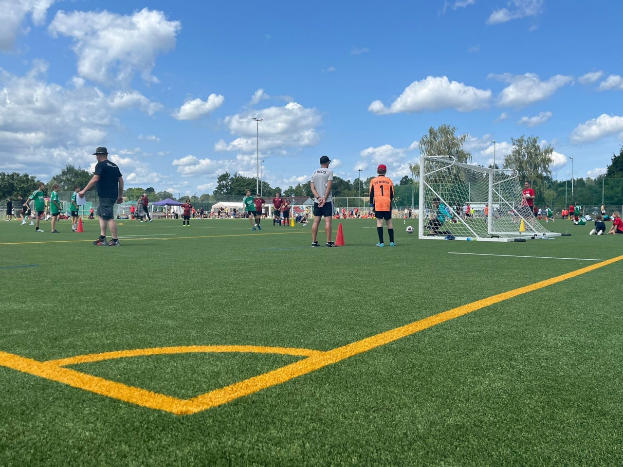 6ea70512-d489-443a-80aa-7cf18900e71a