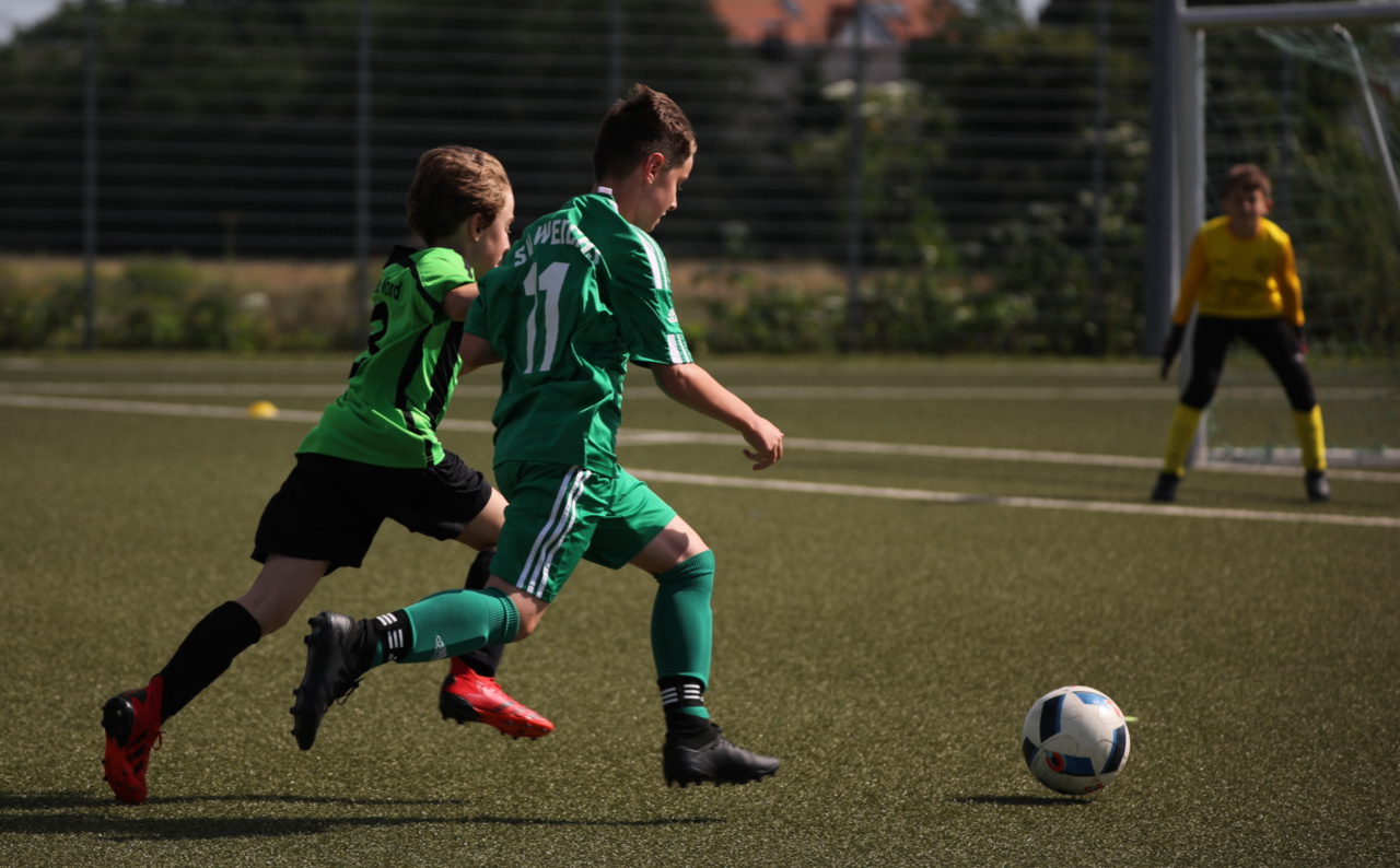 082210_9876b1307e5d4b3e8e762c85522bfedc~mv2.jpg